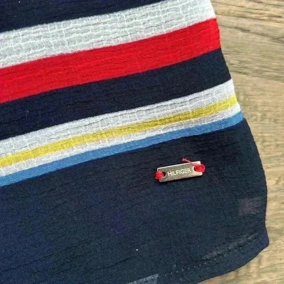 Tommy Hilfiger | Black Off The Shoulder Floral Blouse Size Small - Picture 8 of 11